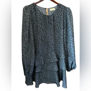 New In long sleeve, blue dress size large‎